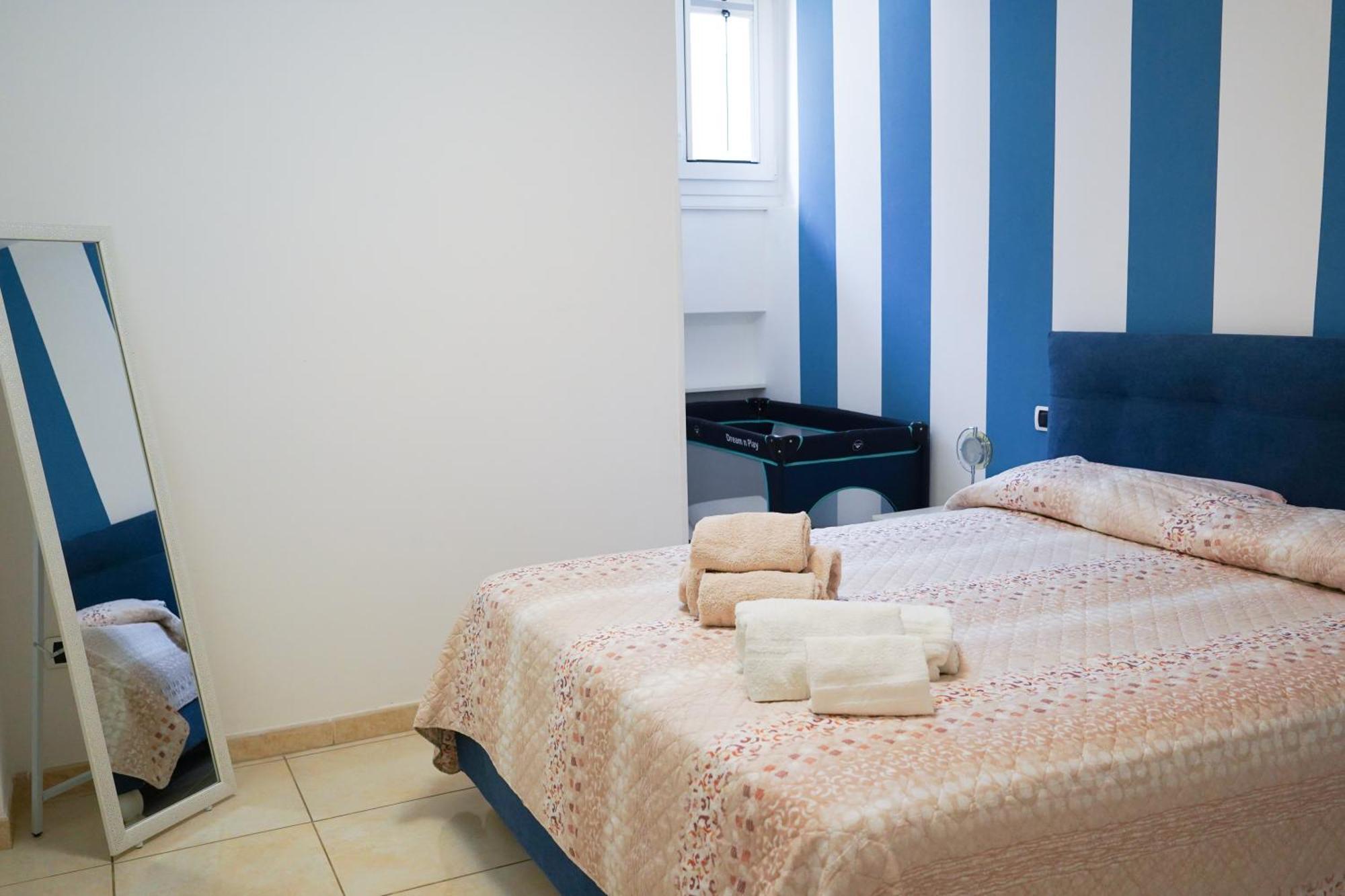 Casa Nicole A San Benedetto Del Tronto Lägenhet Exteriör bild